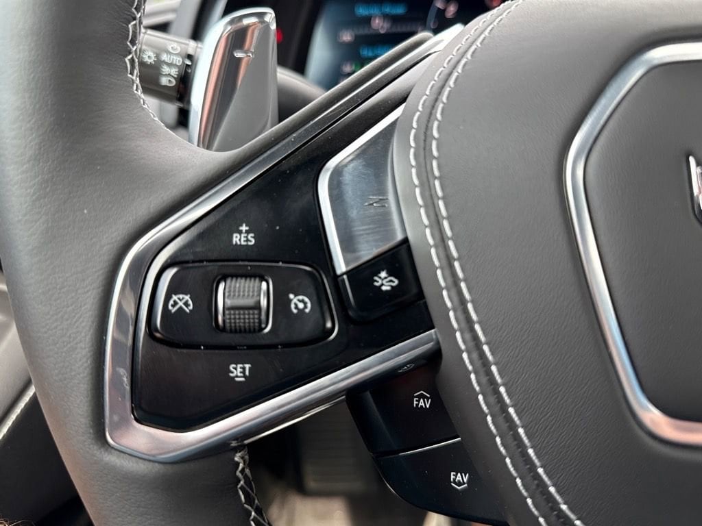 Thumbnail: 2025 Chevrolet Corvette - 27