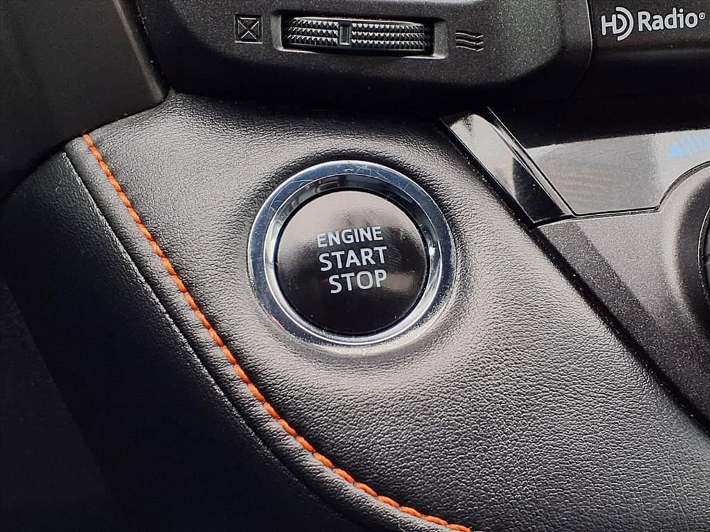 Thumbnail: 2016 Toyota RAV4 - 27