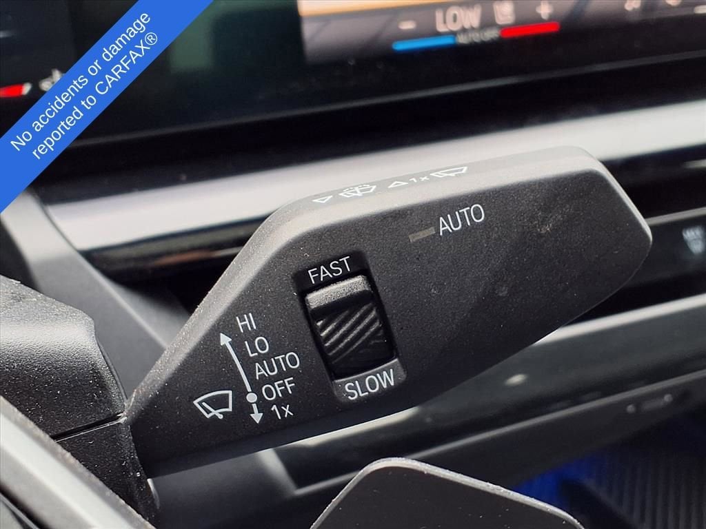 Thumbnail: 2025 BMW 5 Series - 21