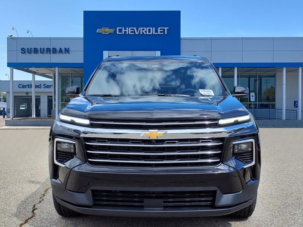 2026 Chevrolet Traverse photo 2