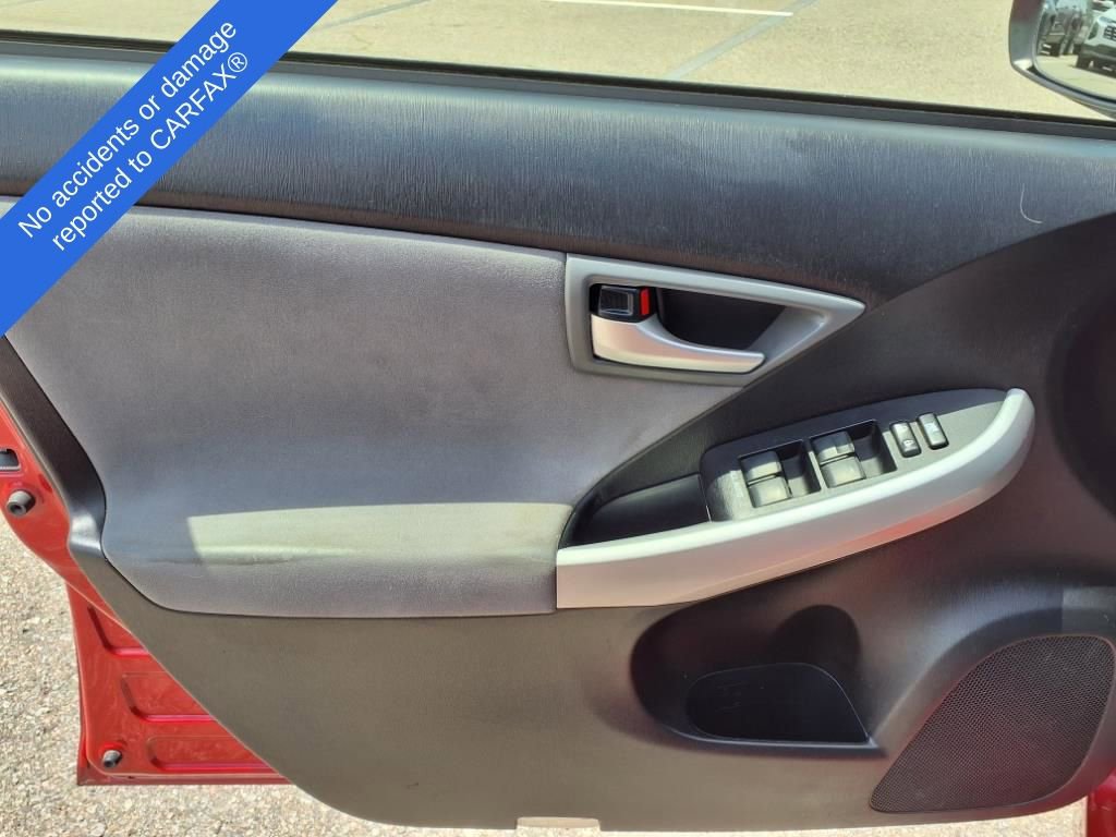 Thumbnail: 2013 Toyota Prius - 15