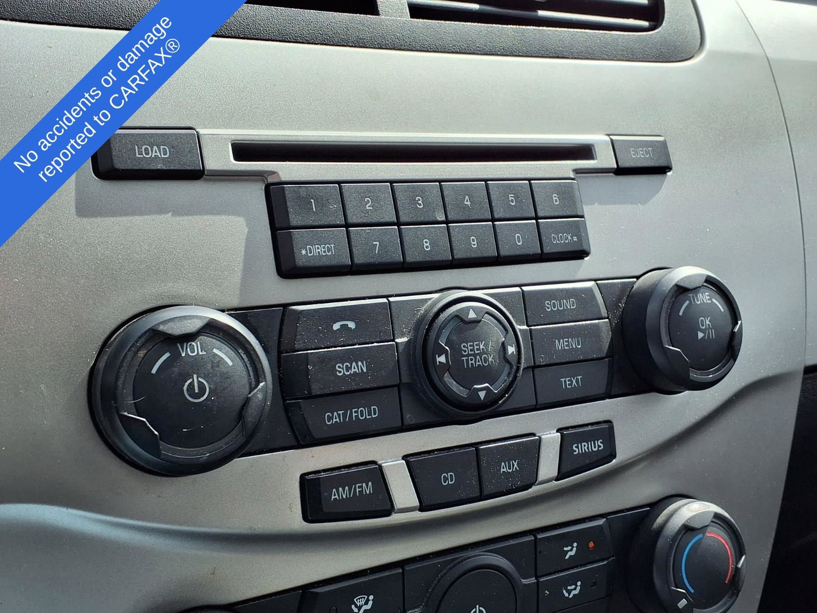 Thumbnail: 2010 Ford Focus - 22