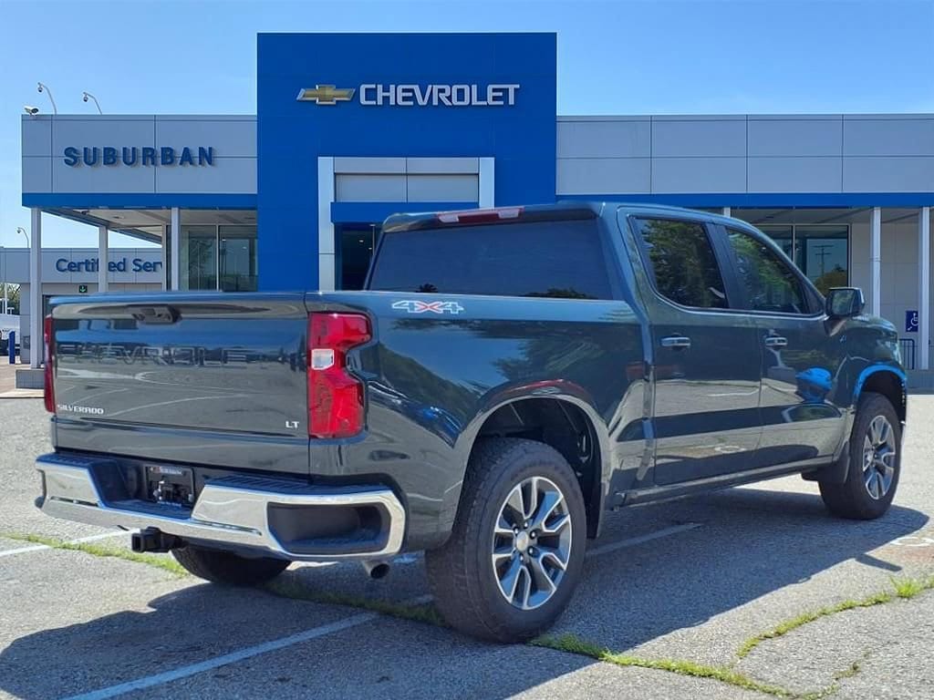 Thumbnail: 2026 Chevrolet Silverado 1500 - 4