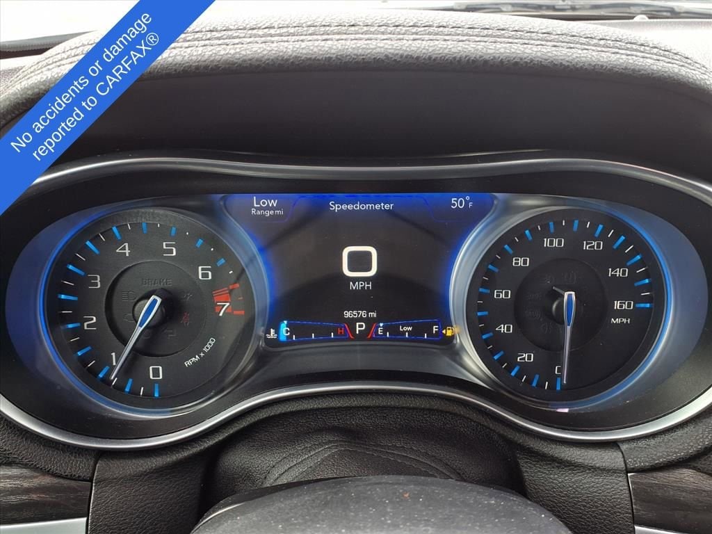 Thumbnail: 2017 Chrysler 300 - 18