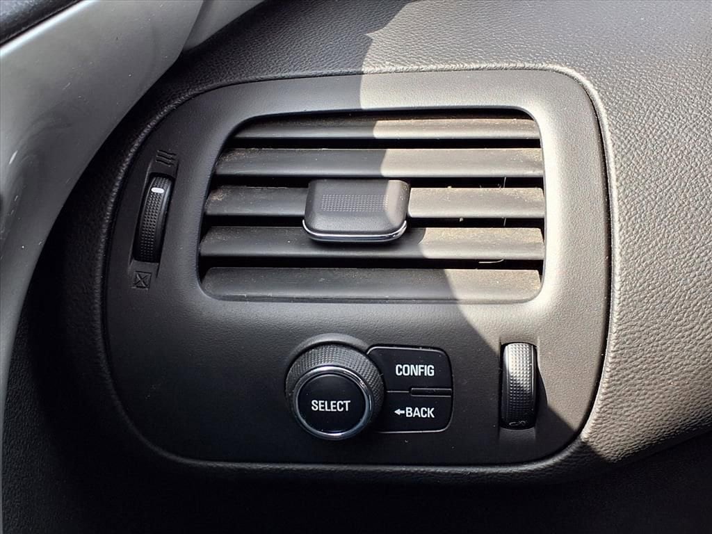 Thumbnail: 2014 Chevrolet Volt - 27