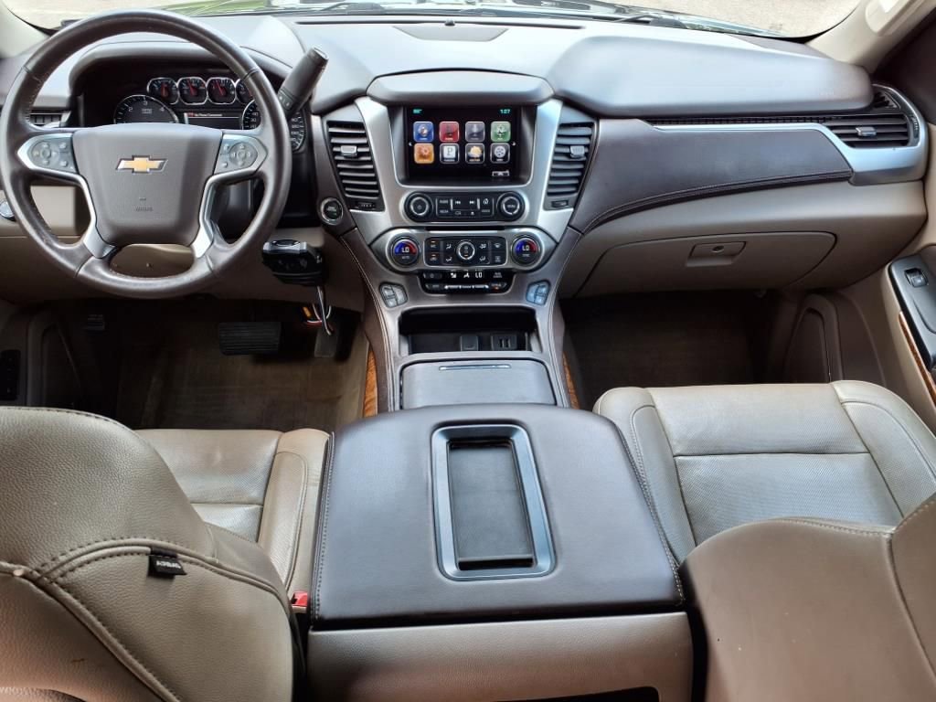 Thumbnail: 2015 Chevrolet Suburban - 13