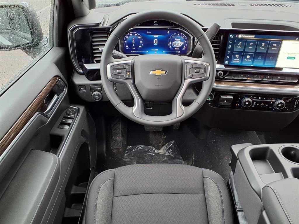 Thumbnail: 2026 Chevrolet Silverado 1500 - 11