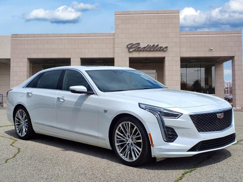 Thumbnail: 2019 Cadillac CT6 - 3