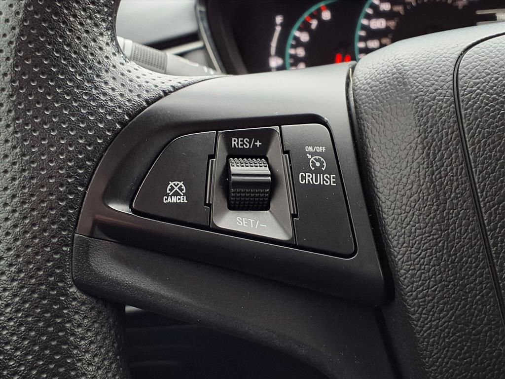 Thumbnail: 2021 Chevrolet Trax - 29