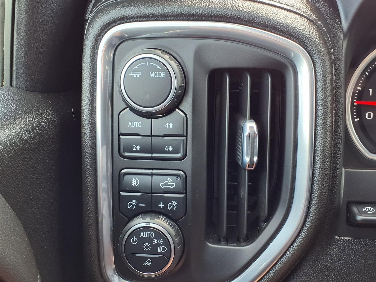 Thumbnail: 2022 Chevrolet Silverado 1500 - 28
