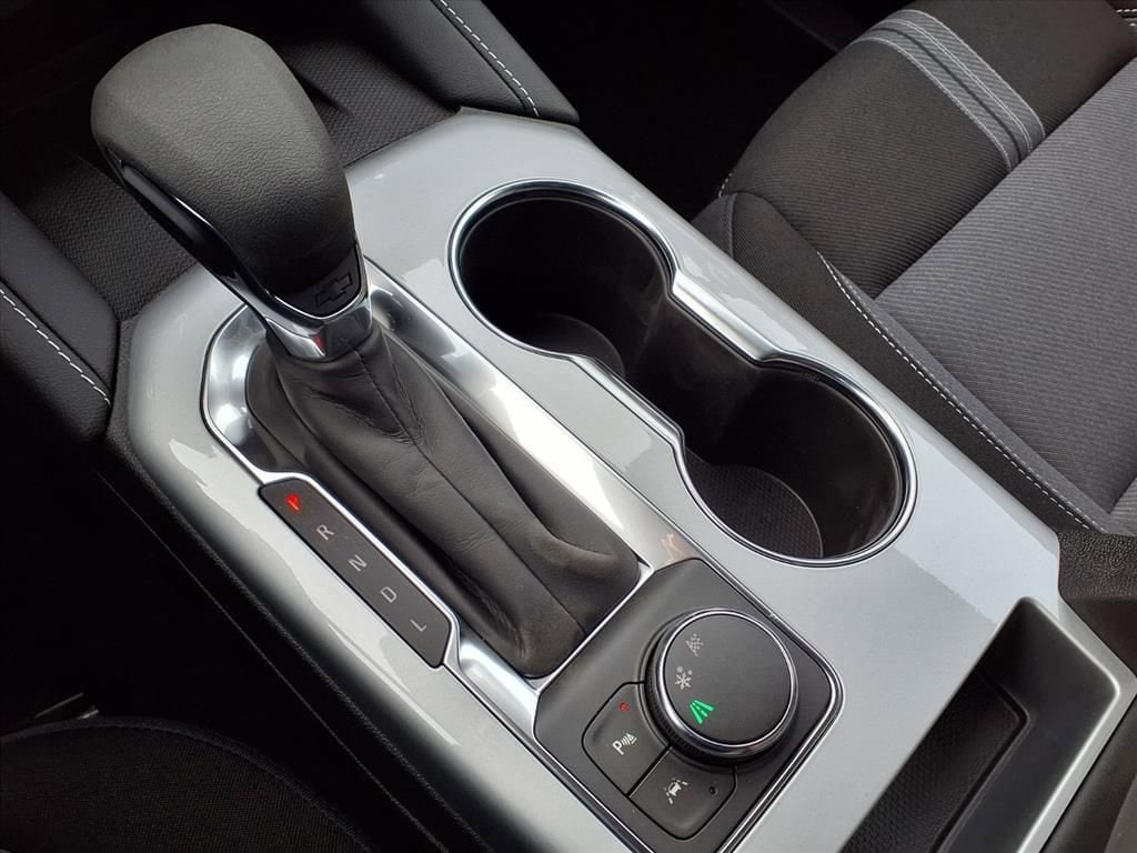 Thumbnail: 2026 Chevrolet Blazer - 21