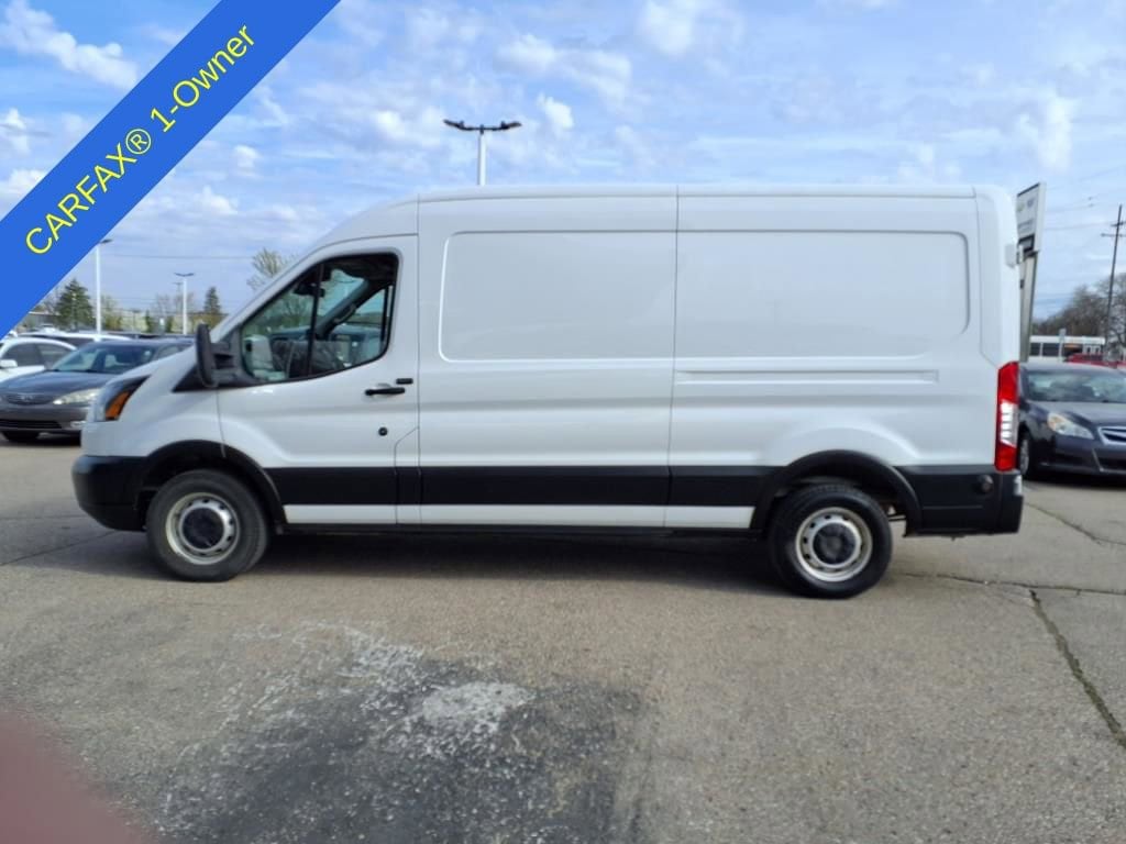 Thumbnail: 2019 Ford Transit Series - 8