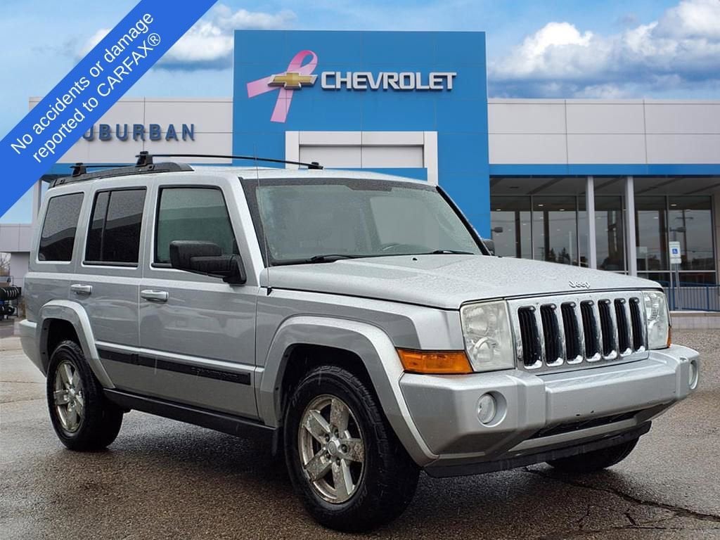 Thumbnail: 2008 Jeep Commander - 3