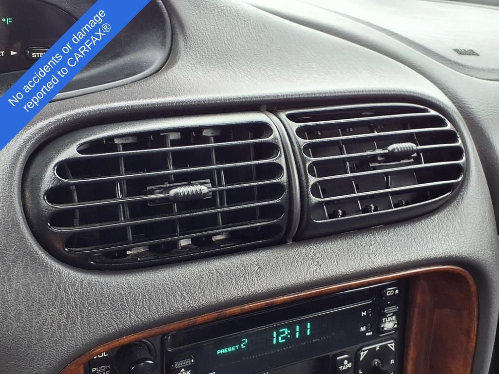 Thumbnail: 2000 Chrysler Sebring - 24