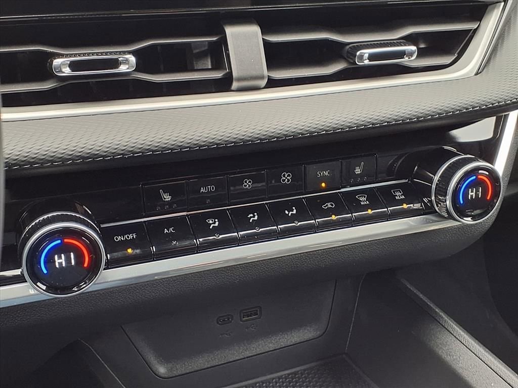 Thumbnail: 2026 Chevrolet Equinox - 20