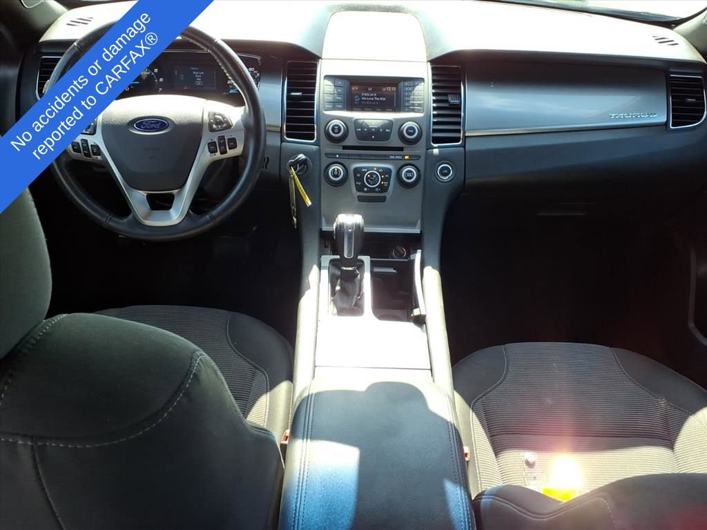 Thumbnail: 2016 Ford Taurus - 11