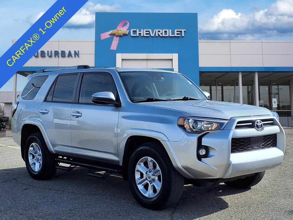 Thumbnail: 2022 Toyota 4Runner - 3