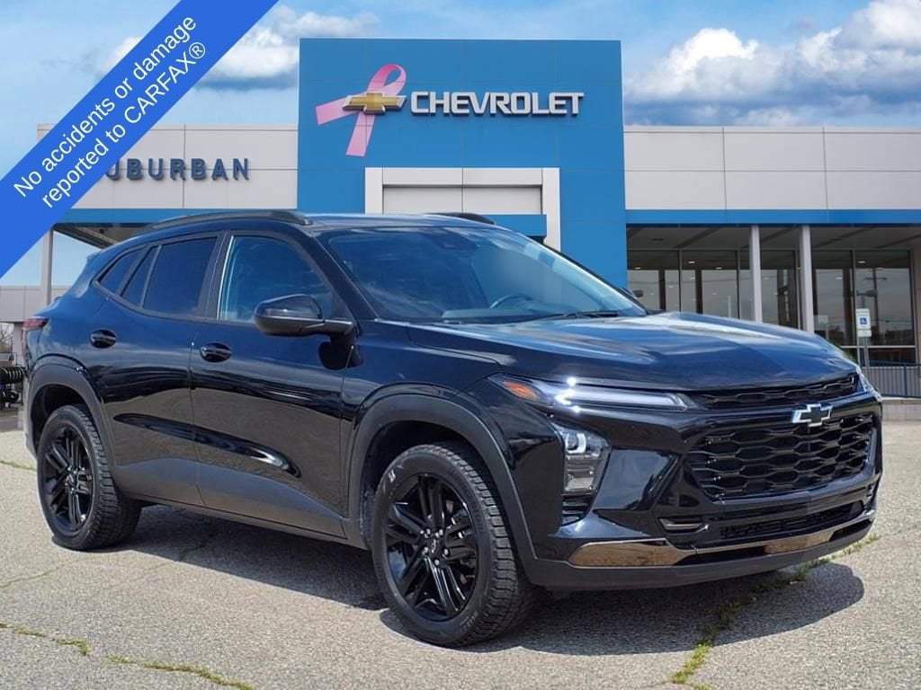 Thumbnail: 2024 Chevrolet Trax - 3