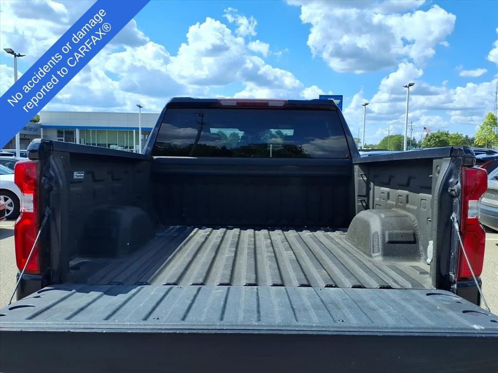 Thumbnail: 2022 Chevrolet Silverado 1500 - 10