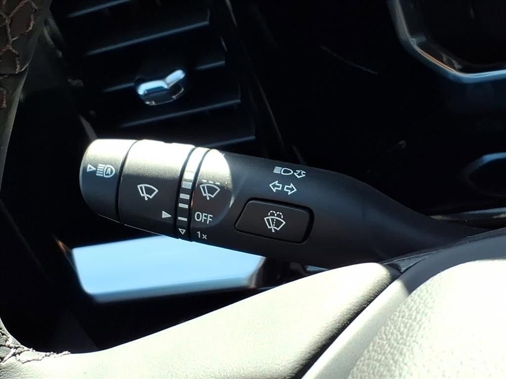 Thumbnail: 2026 Chevrolet Silverado 1500 - 16