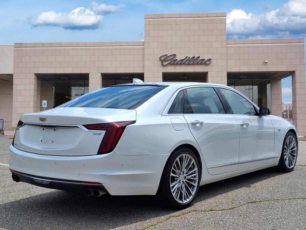 Thumbnail: 2019 Cadillac CT6 - 5