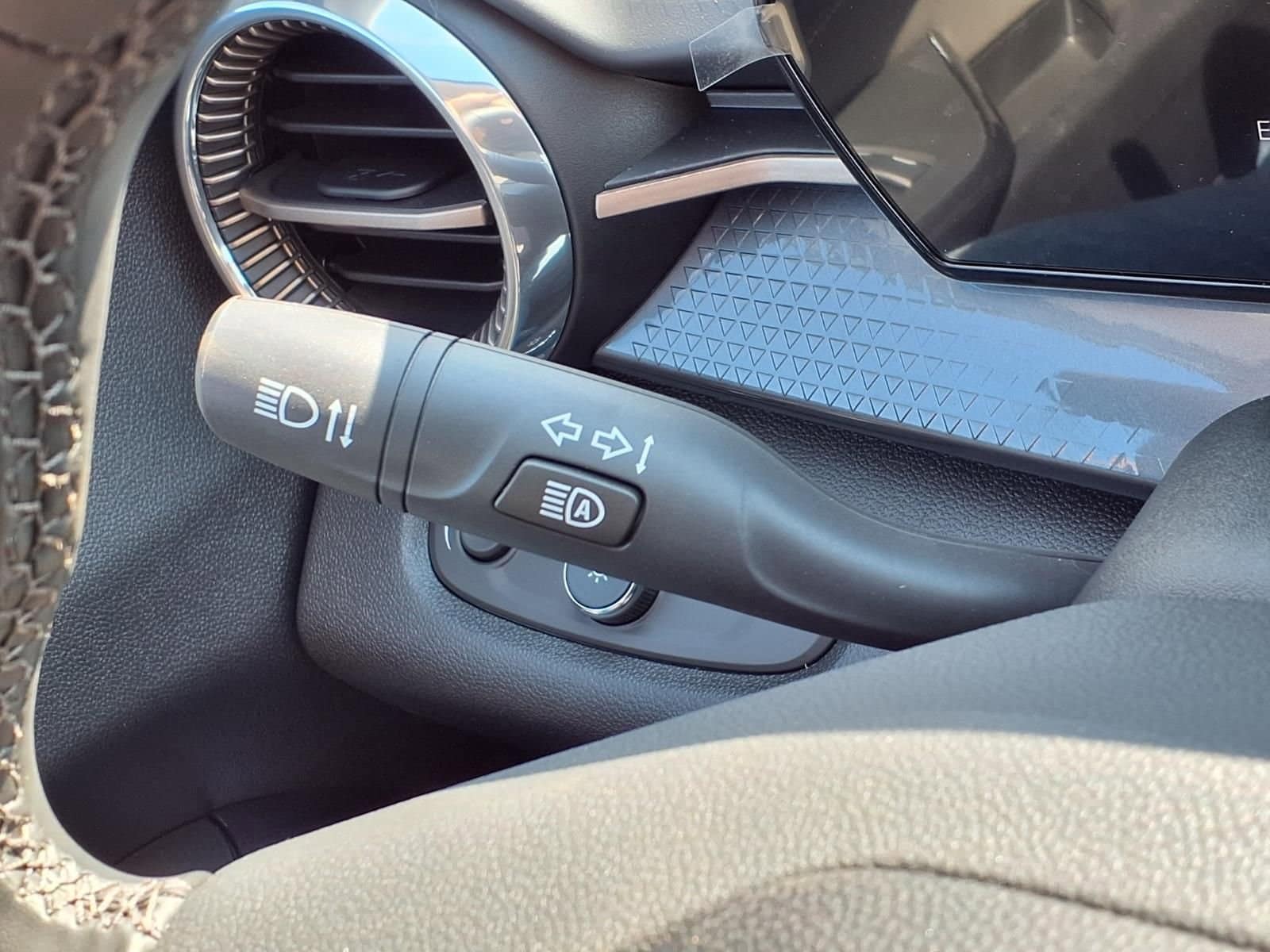 Thumbnail: 2026 Chevrolet Trax - 21