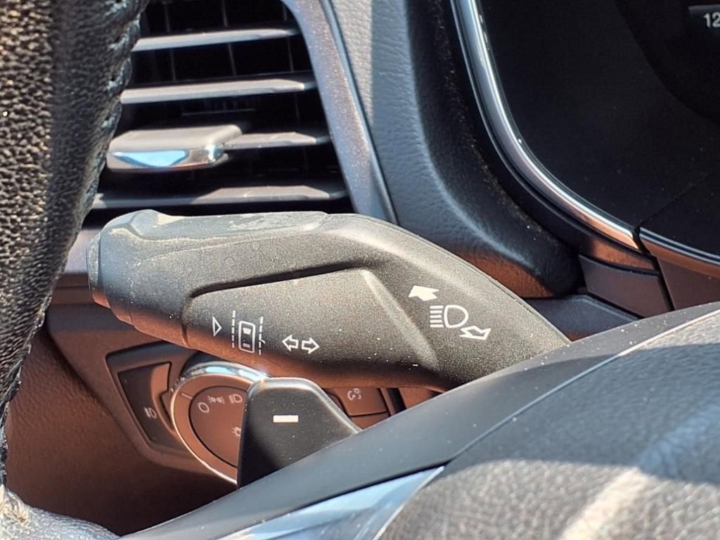 2020 Ford Fusion Titanium 20