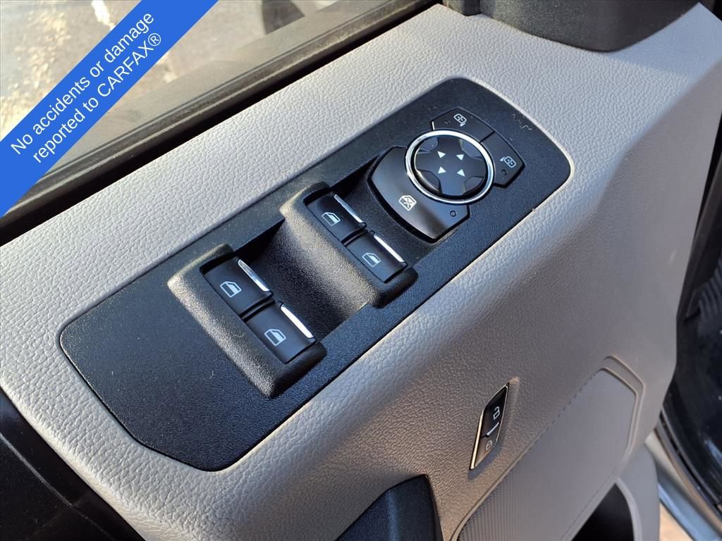 Thumbnail: 2016 Ford F-150 - 17