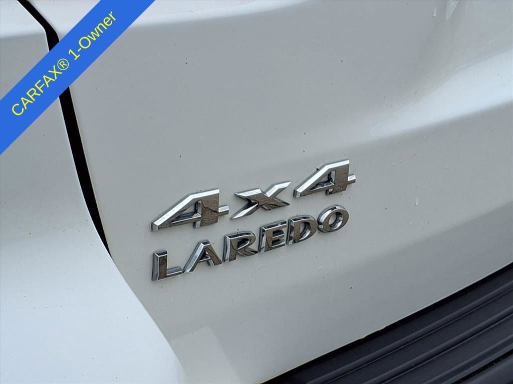 Thumbnail: 2013 Jeep Grand Cherokee - 10