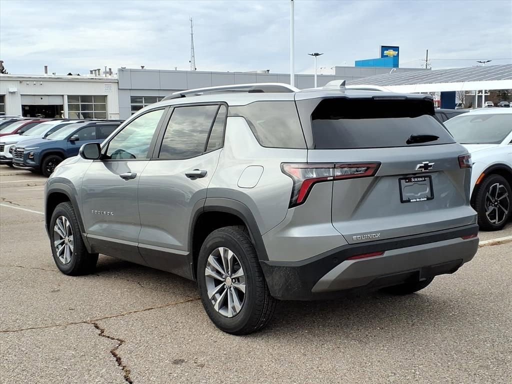 Thumbnail: 2026 Chevrolet Equinox - 6