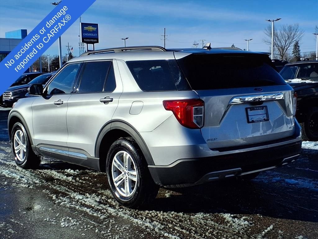 Thumbnail: 2022 Ford Explorer - 7