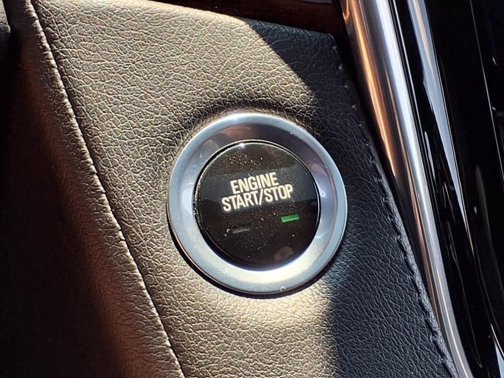 Thumbnail: 2016 Cadillac Escalade - 30