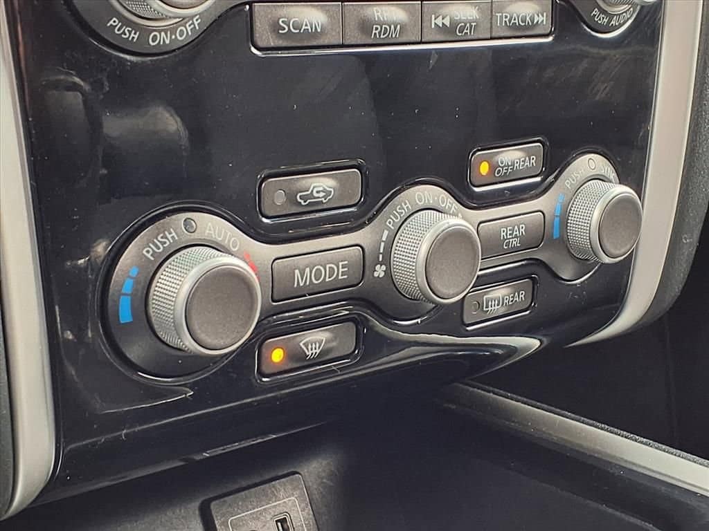 Thumbnail: 2019 Nissan Pathfinder - 29