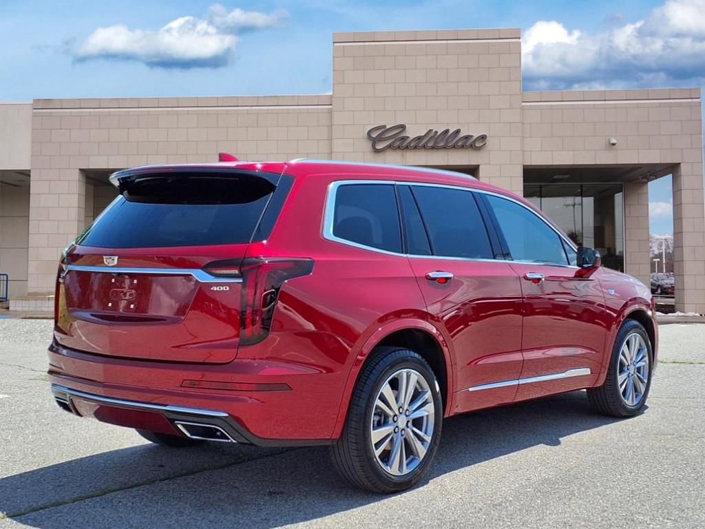 Thumbnail: 2023 Cadillac XT6 - 5