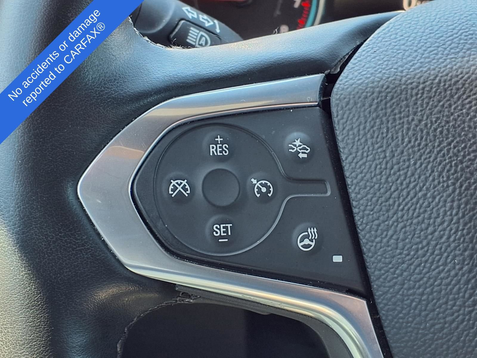 Thumbnail: 2023 Chevrolet Traverse - 29