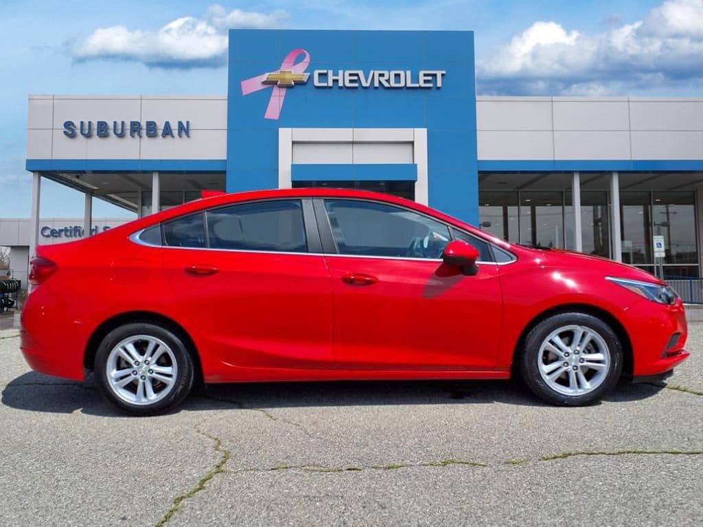 Thumbnail: 2016 Chevrolet Cruze - 4