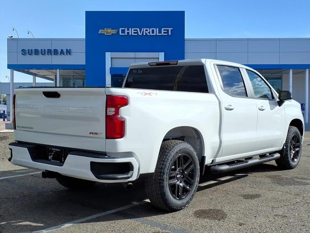 Thumbnail: 2026 Chevrolet Silverado 1500 - 4