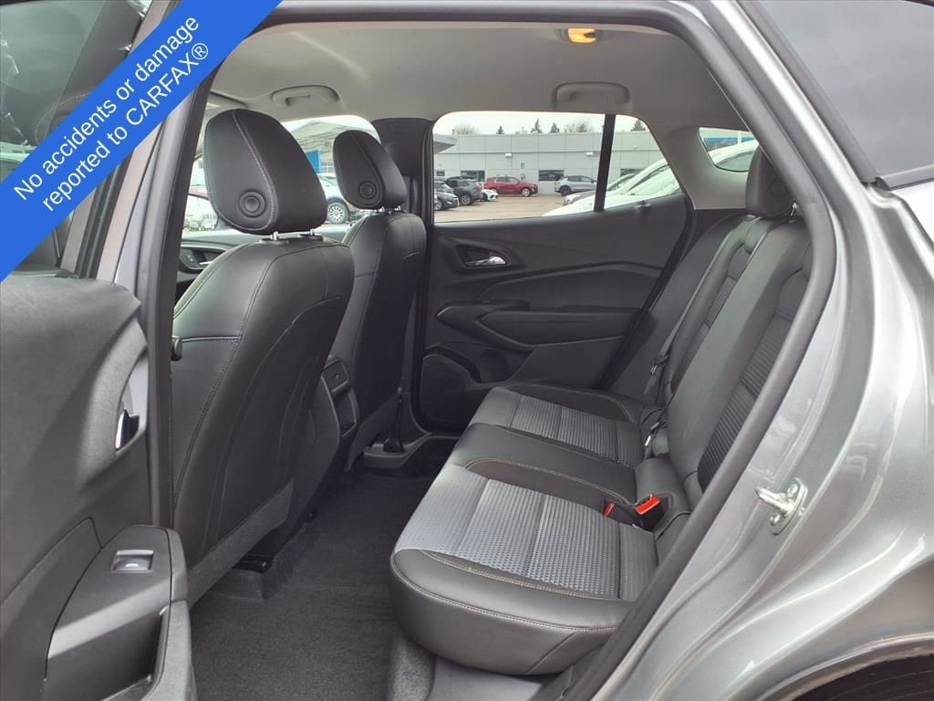 Thumbnail: 2025 Chevrolet Trax - 12