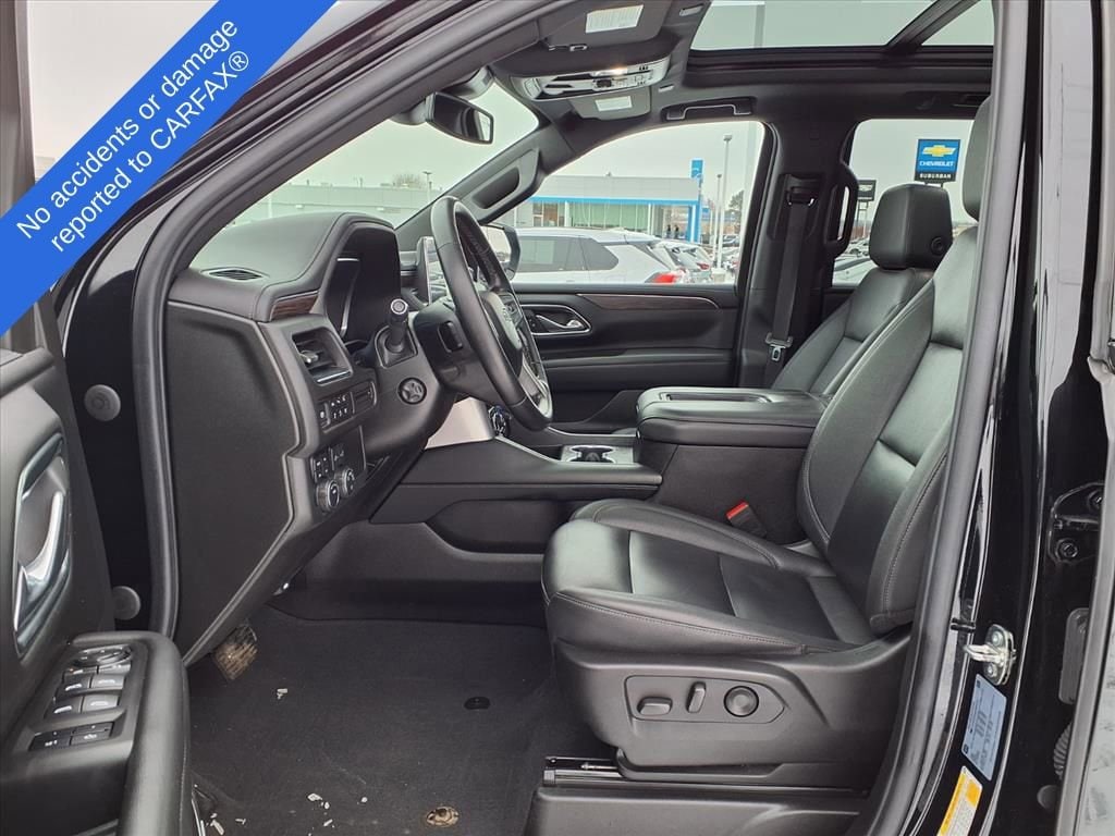 Thumbnail: 2023 Chevrolet Tahoe - 18