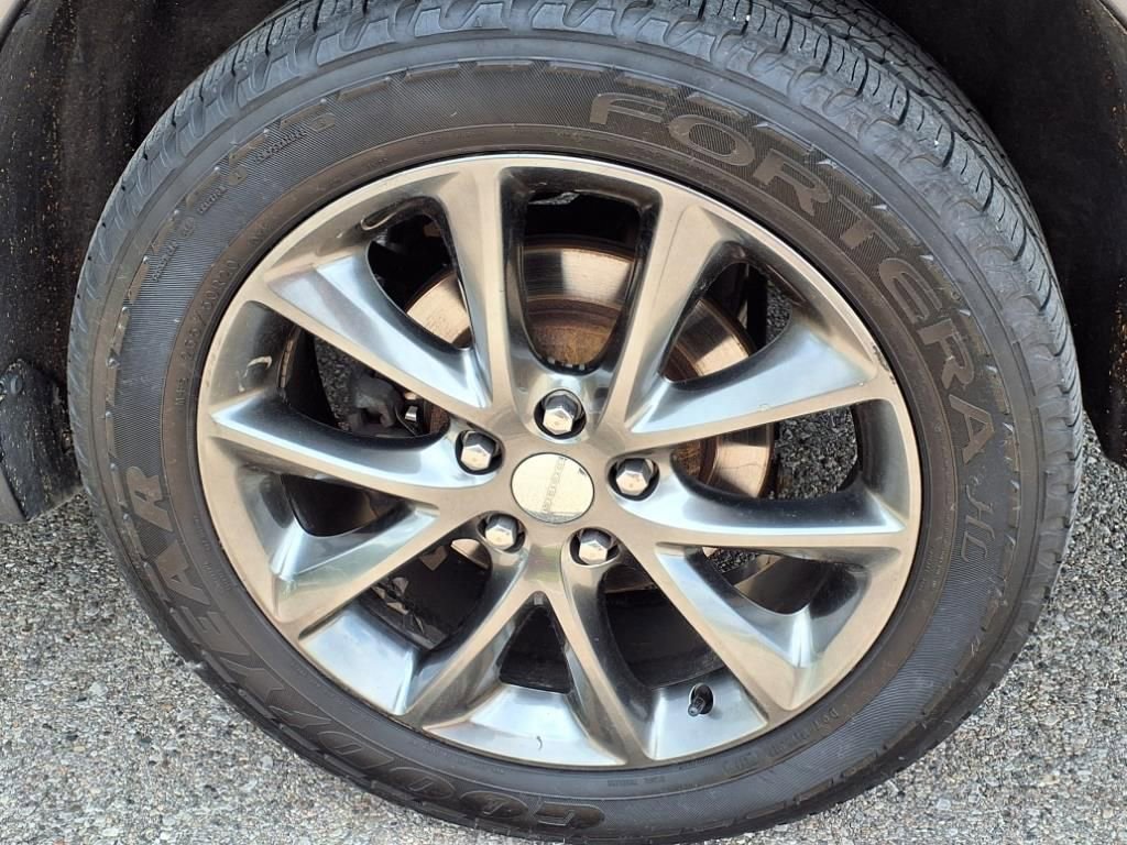 Thumbnail: 2015 Dodge Durango - 8