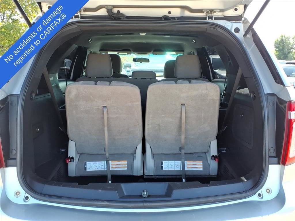 Thumbnail: 2011 Ford Explorer - 11
