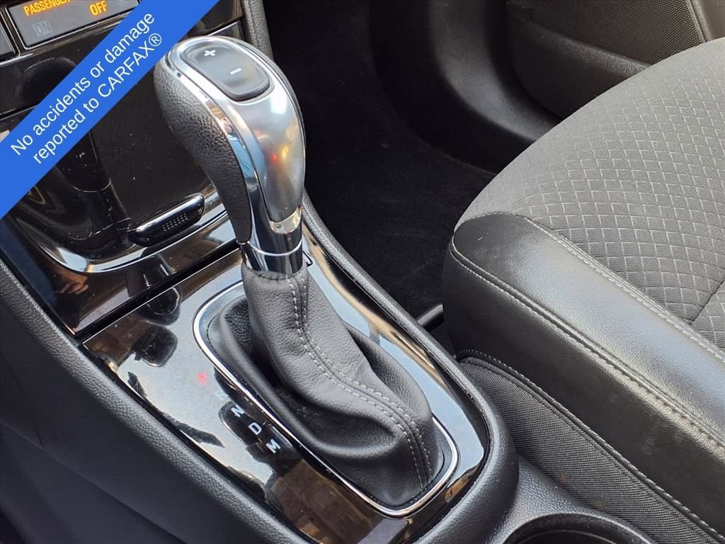 Thumbnail: 2019 Buick Encore - 26