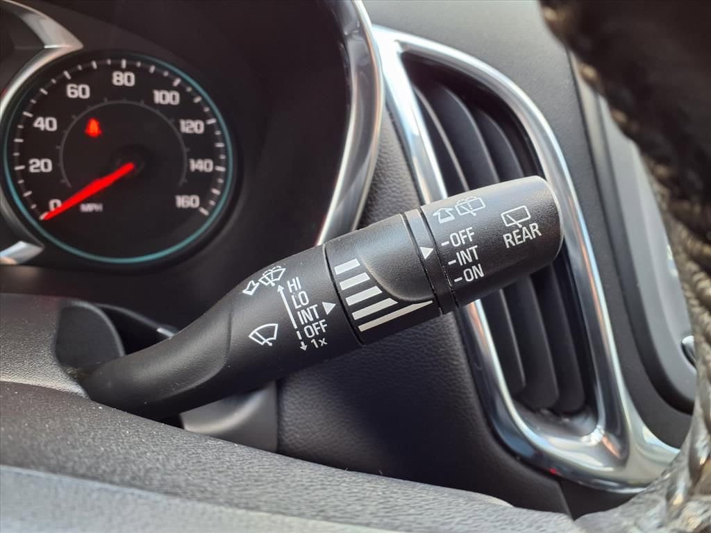 Thumbnail: 2019 Chevrolet Equinox - 19