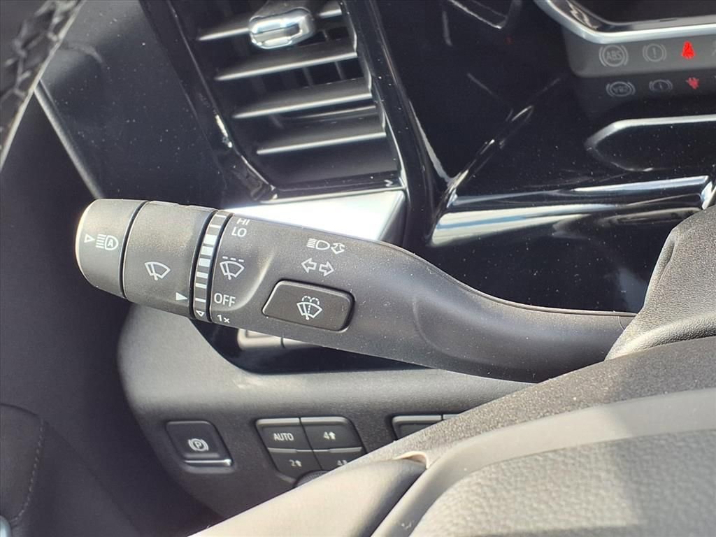 Thumbnail: 2026 Chevrolet Silverado 2500 - 17