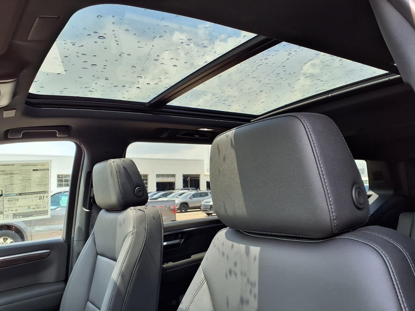 Thumbnail: 2026 Chevrolet Suburban - 14