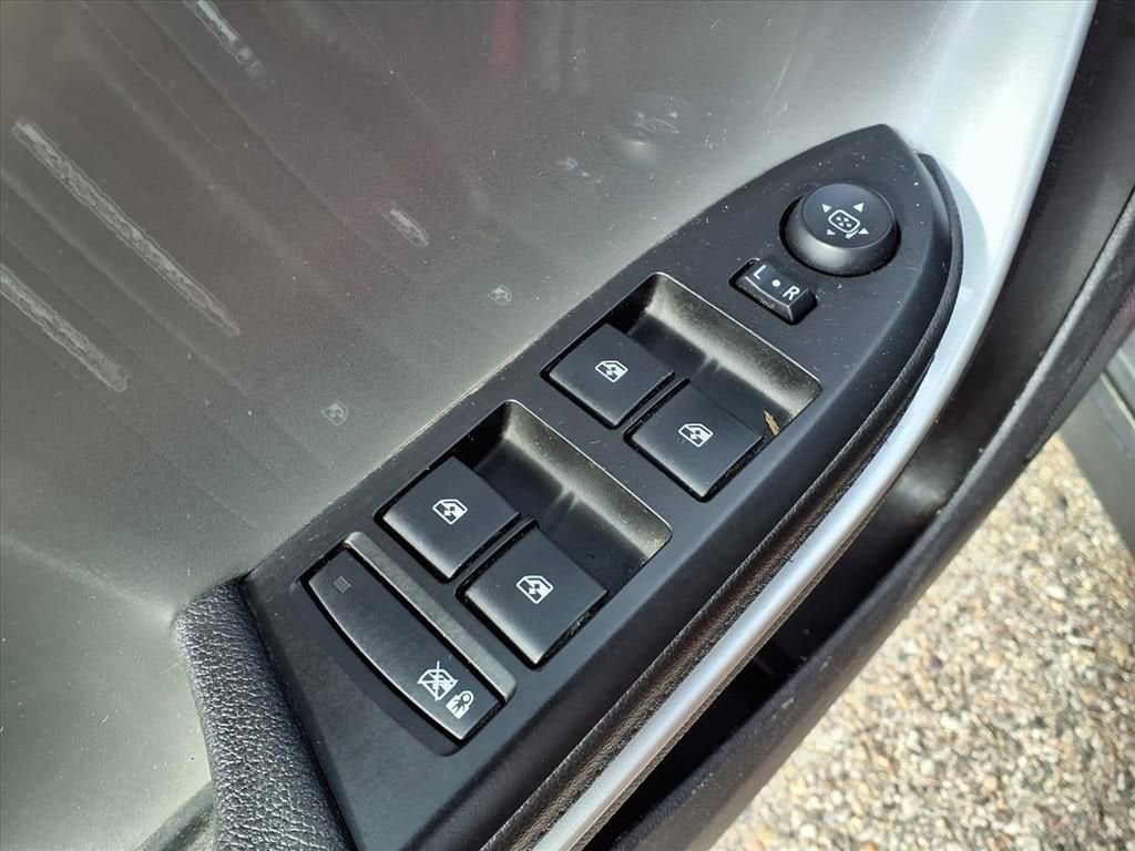 Thumbnail: 2014 Chevrolet Volt - 15