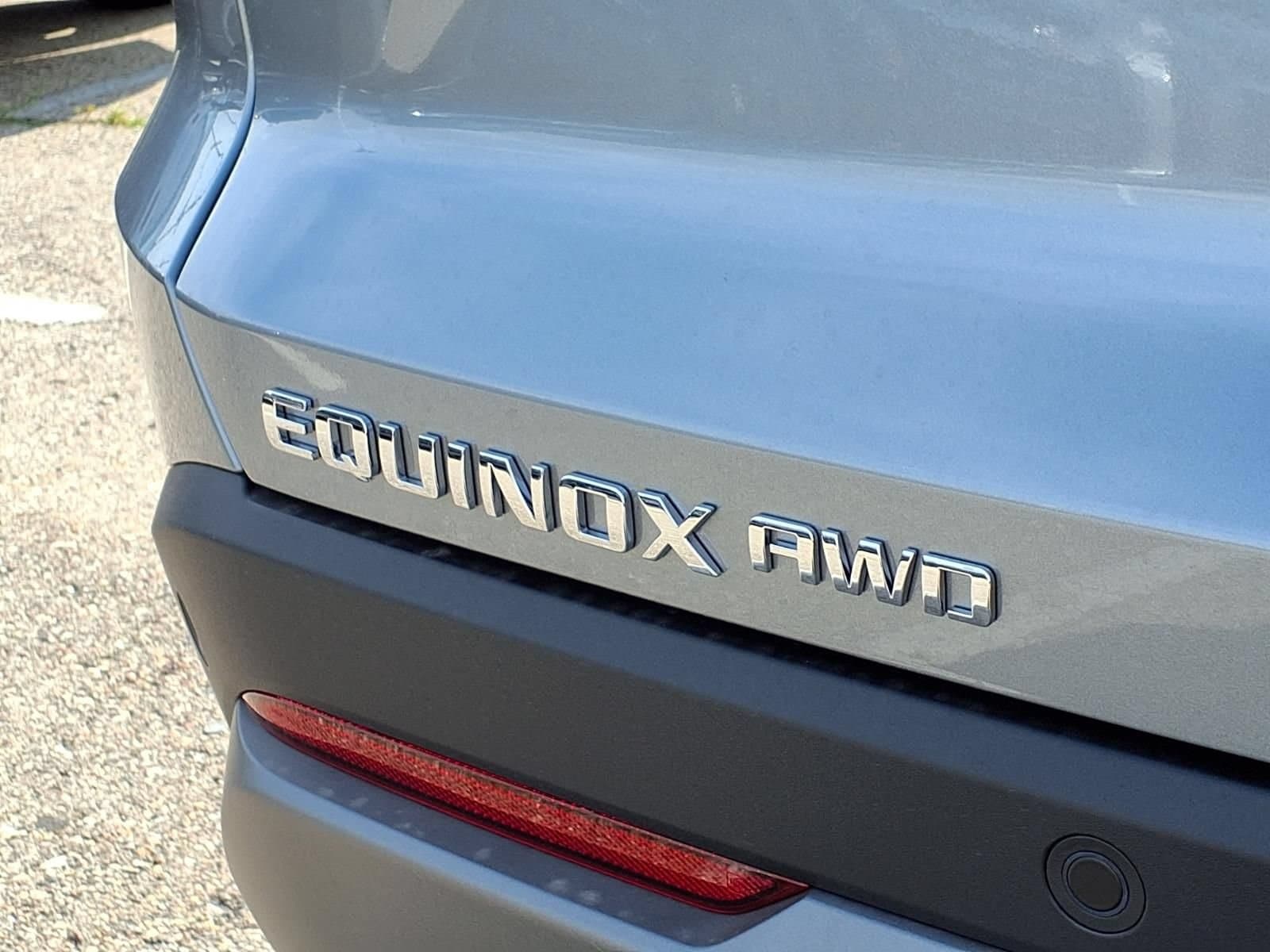 Thumbnail: 2026 Chevrolet Equinox - 8