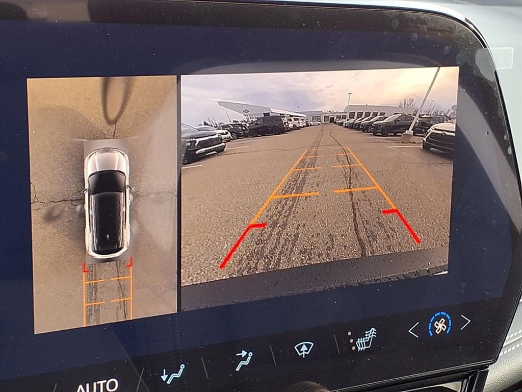 Thumbnail: 2026 Chevrolet Blazer EV - 21