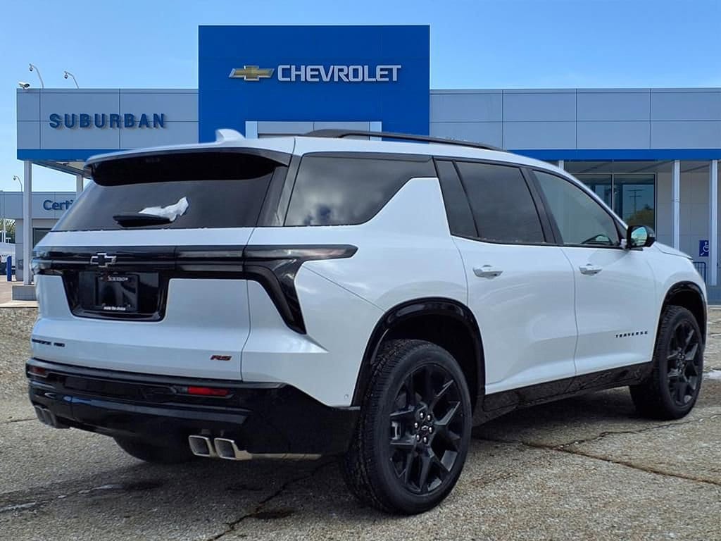 Thumbnail: 2026 Chevrolet Traverse - 4