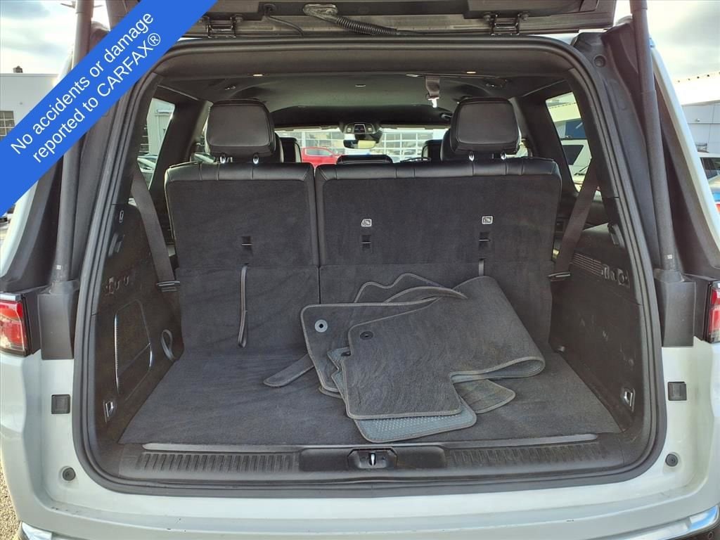 Thumbnail: 2024 Jeep Wagoneer - 11